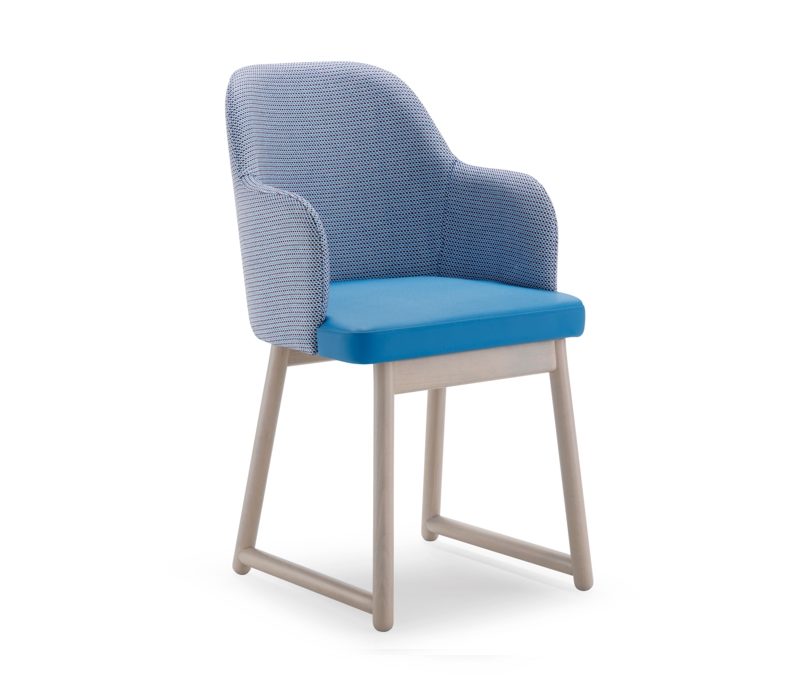 Tub chair with armrests fully upholstered 502_P